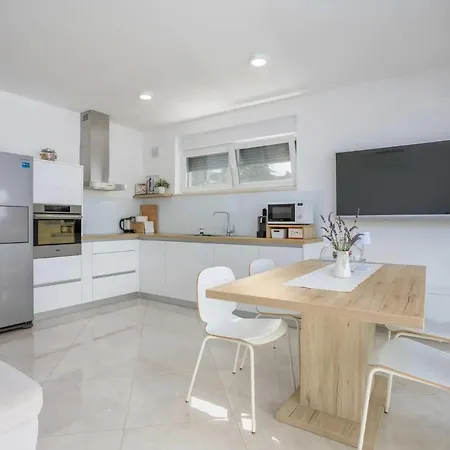 Апартаменты By The Sea Nska, Krk - 21692